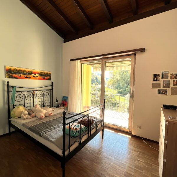 16-Vendiamo Casa Muzzano Camera