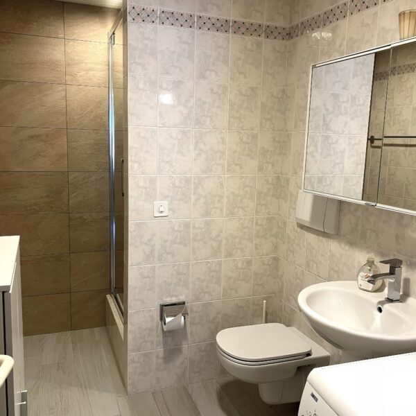 16 Vendiamo appartamento Viganello bagno