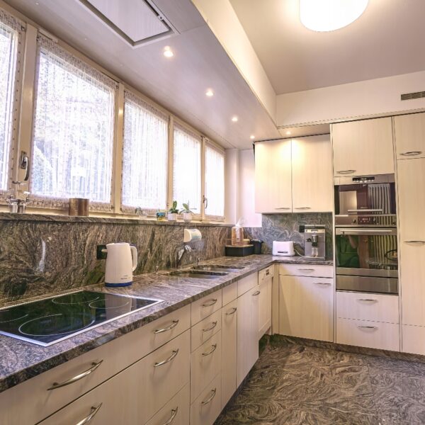 6-Vendiamo Casa Montagnola cucina