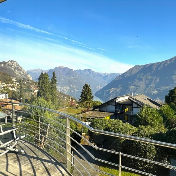 7-Vendiamo Villa Carona terrazzo