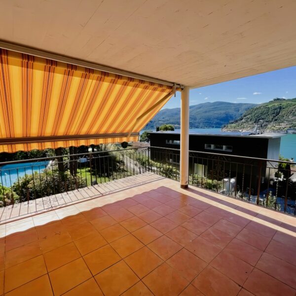 7 Vendiamo appartamento Brusino Arsizio - terrazza