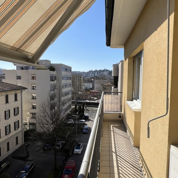 1 Vendiamo appartamento Lugano terrazza