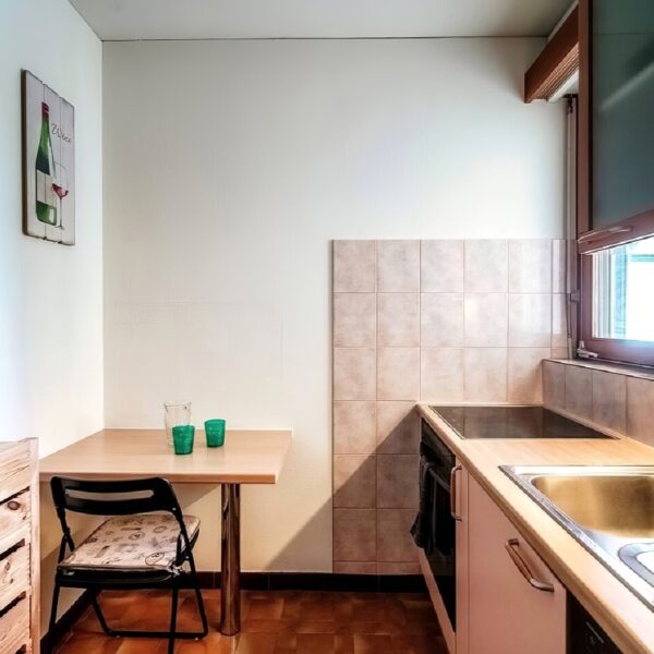 10 Vendiamo appartamento Breganzona cucina
