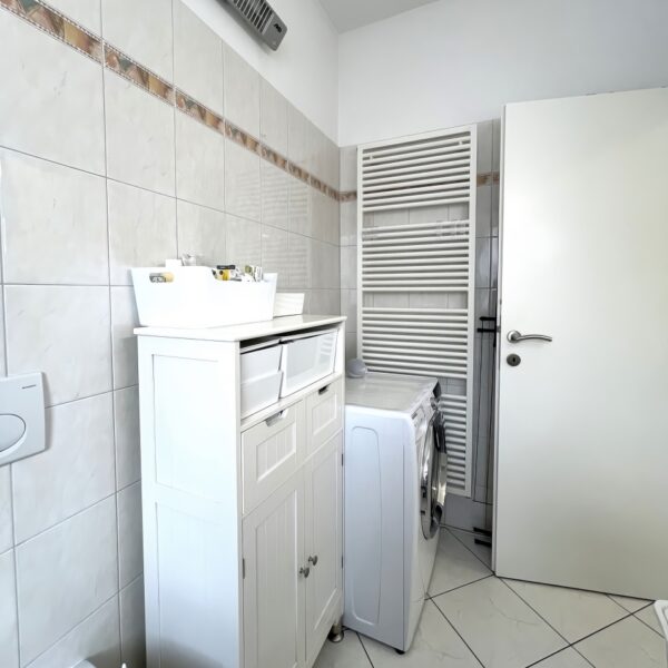 14 Vendiamo appartamento Lugano bagno