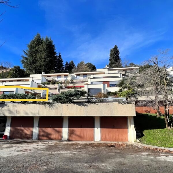 3 Vendiamo appartamento Breganzona esterno
