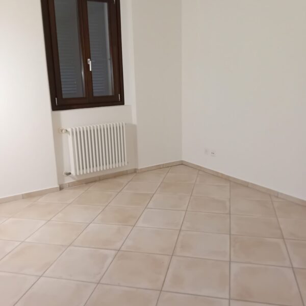 4-Affitto casa Coldrerio-camera