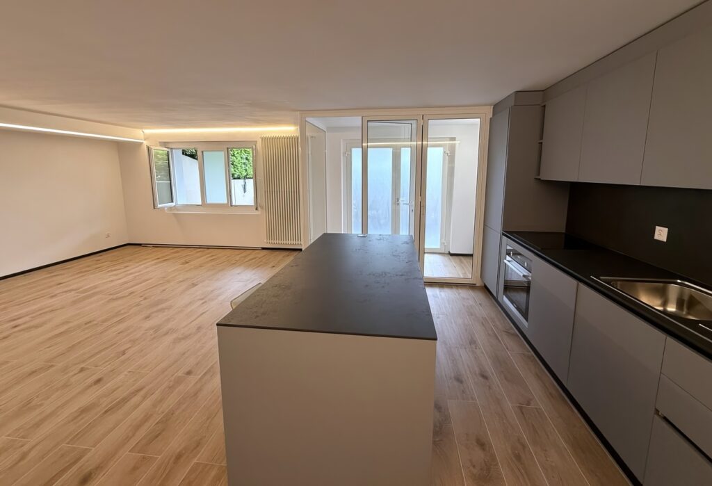 3 Vendiamo appartamento Massagno - cucina e sala