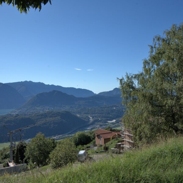 CV022-Cademario-terreno-2