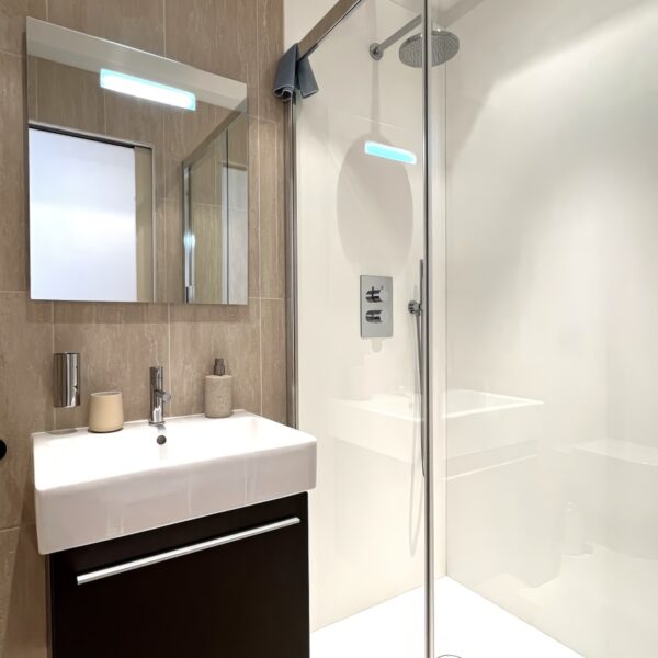 19 Vendiamo appartamento Morbio Inferiore - Bagno