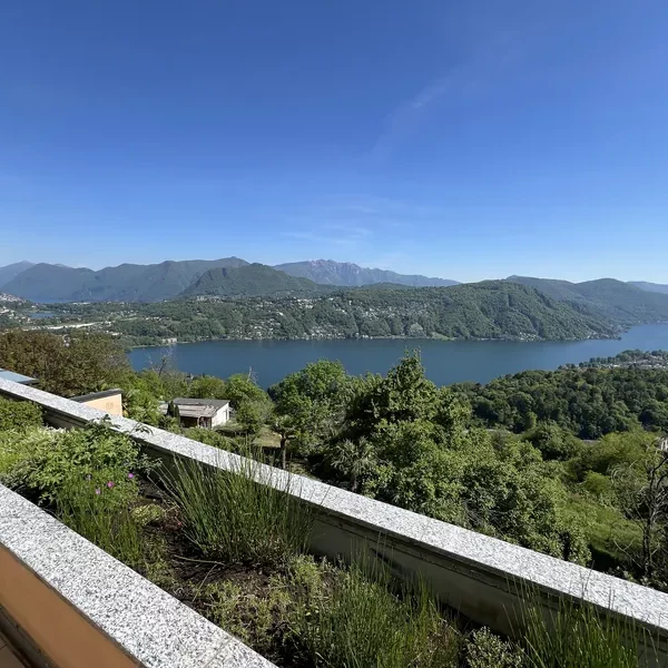 1 Vendiamo appartamento Vernate - Vista