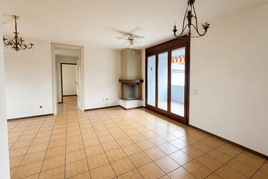 2 Vendiamo appartamento Agno - Sala