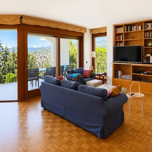 5 Vendiamo appartamento Viganello - Sala