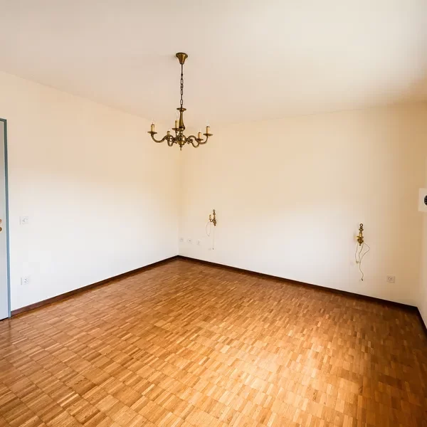 7 Vendiamo appartamento Agno - Camera