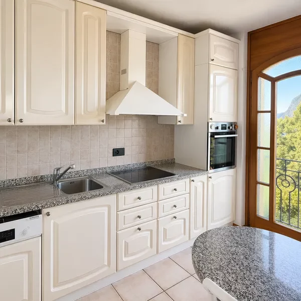 9 Vendiamo appartamento Viganello - Cucina