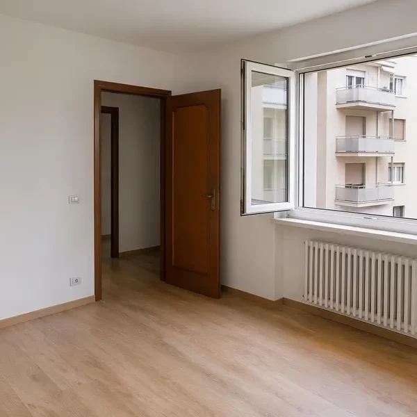 10 Vendiamo appartamento Paradiso - Camera