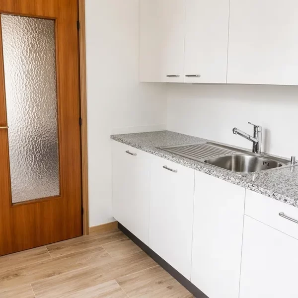 2 Vendiamo appartamento Paradiso - Cucina