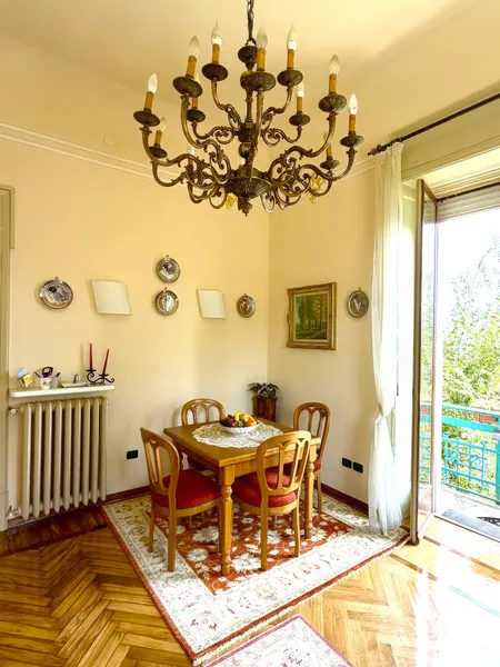 7 Vendiamo appartamento Alta Valle Intelvi - Sala